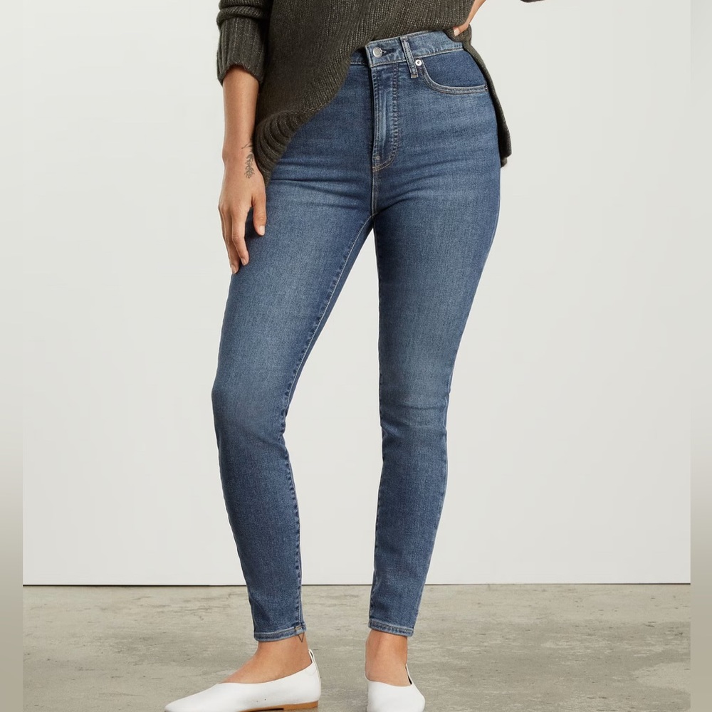 Everlane’s Authentic Stretch High-Rise Skinny